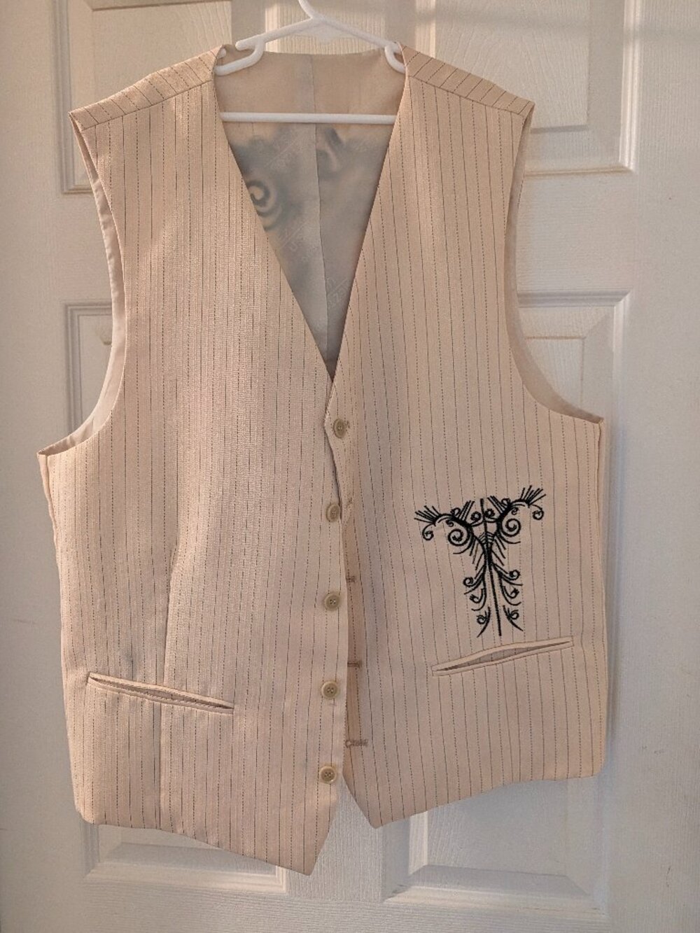 Mestizo Boys Cream Pinstripe Western Scroll Embroidered Vest - Size L